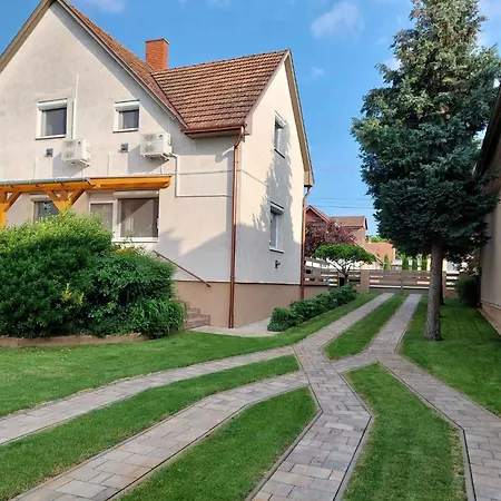 - Balaton 20085 * Balatonszarszo