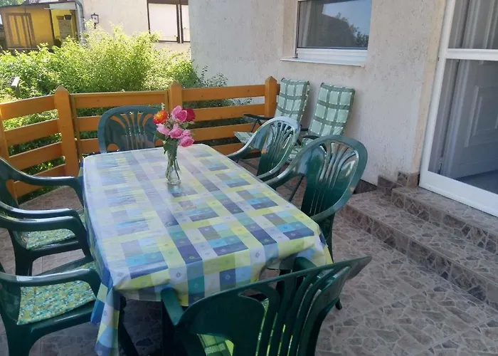 - Balaton 20085 Lägenhet