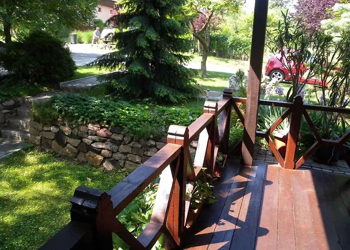 - Balaton 20085 Balatonszarszo