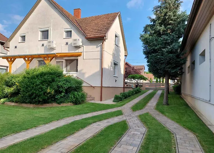 - Balaton 20085 * Balatonszarszo