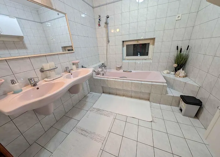 Lägenhet - Balaton 20085 *