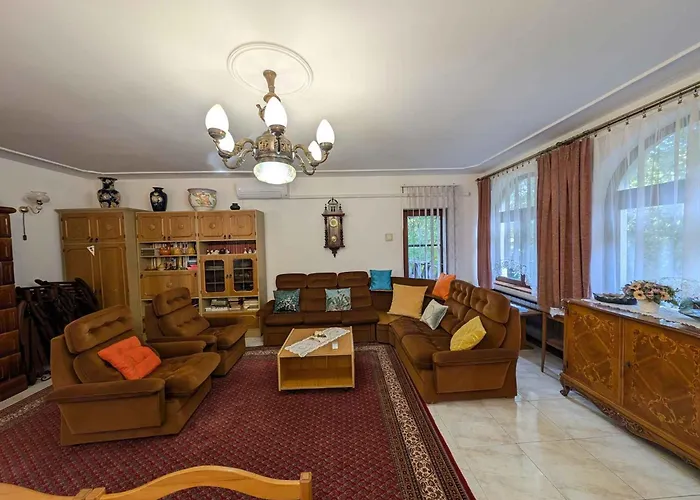 - Balaton 20085 Lägenhet Balatonszarszo